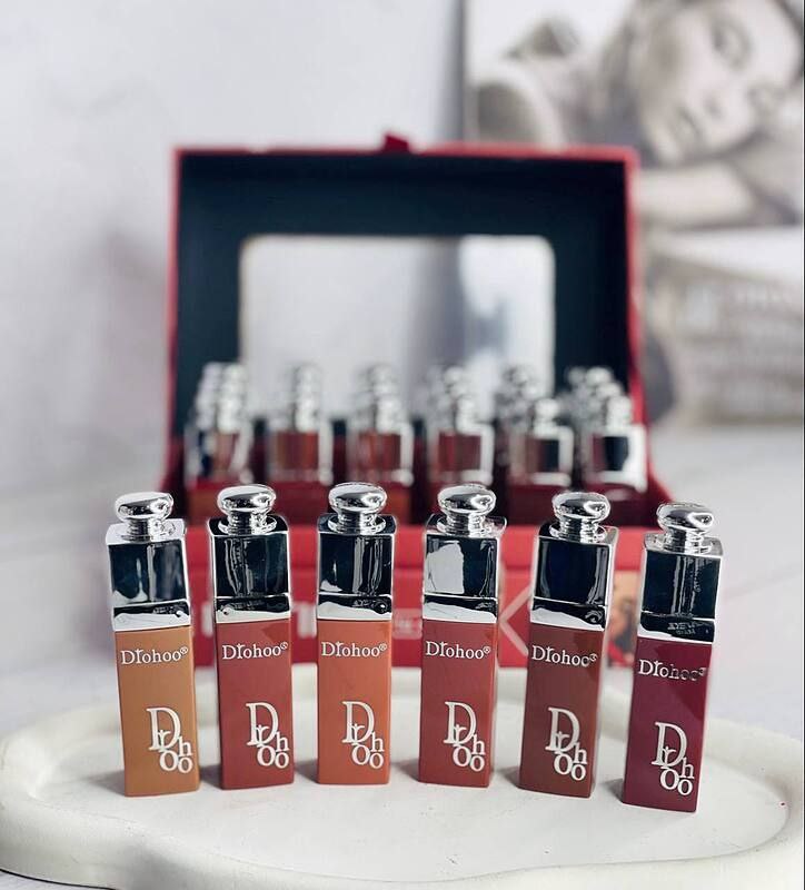 رژلب جامد دورهو