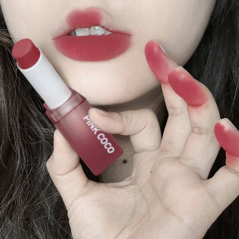 رژلب جامد خمیری کره ای