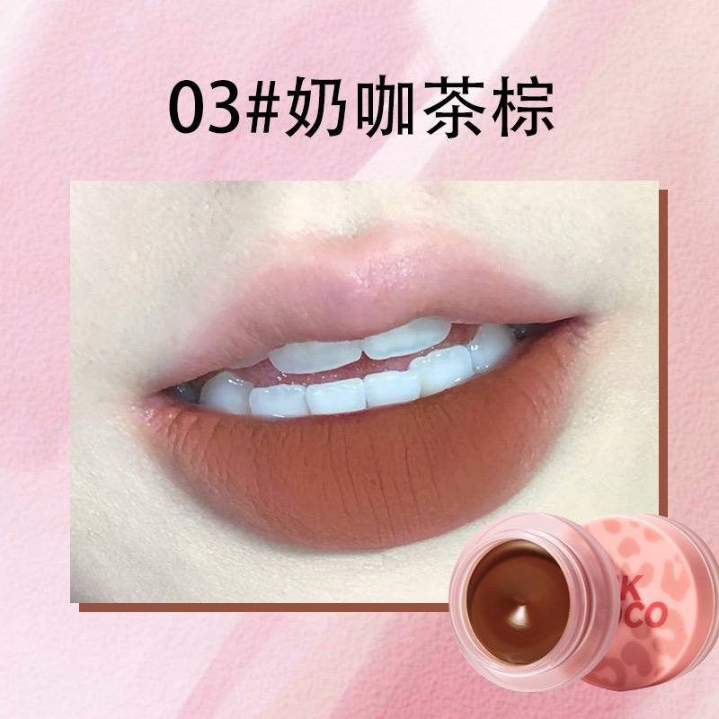 رژلب خمیری کاسه ای