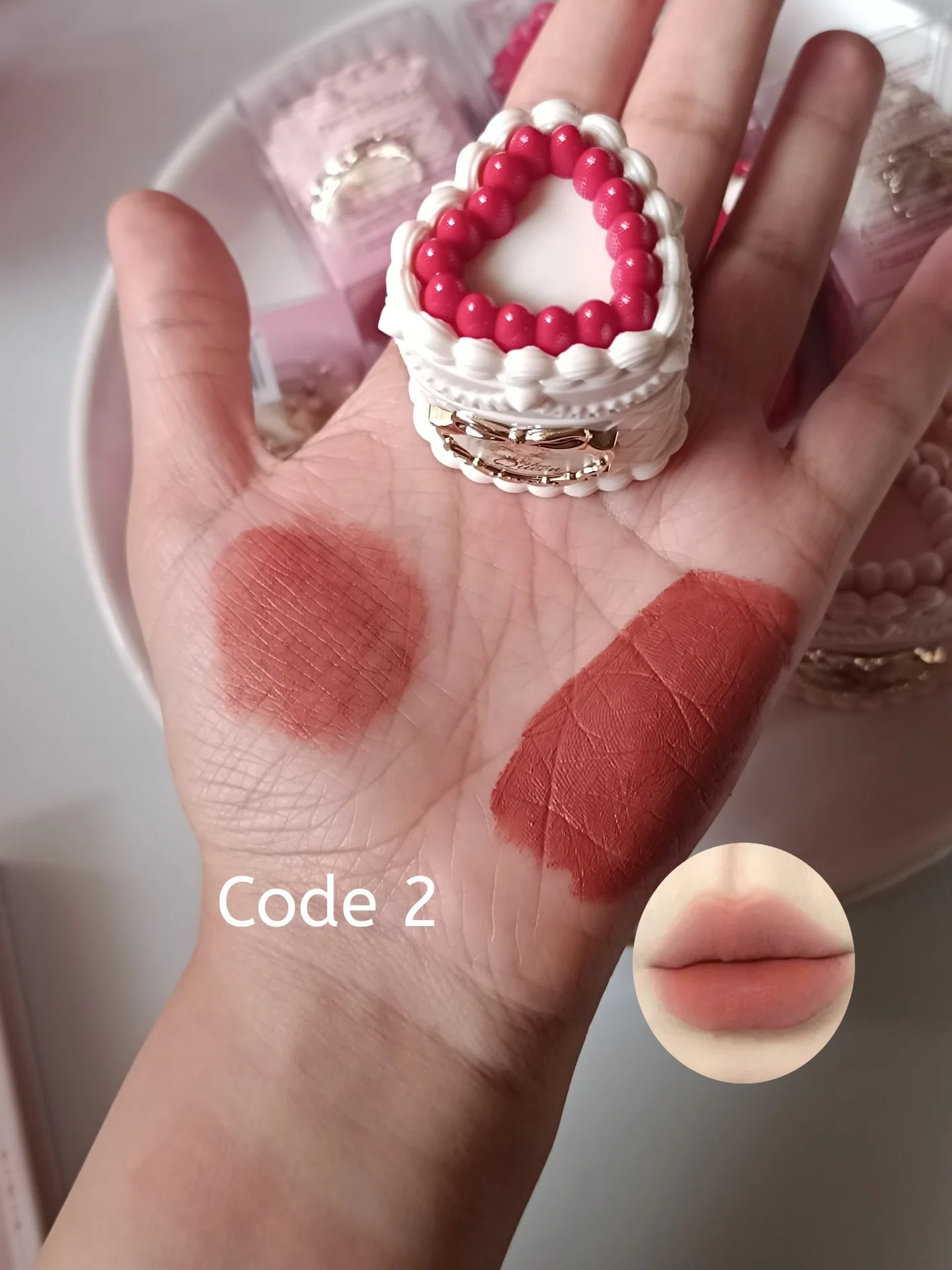 رژلب اشرافی دوپ فلاورنوز