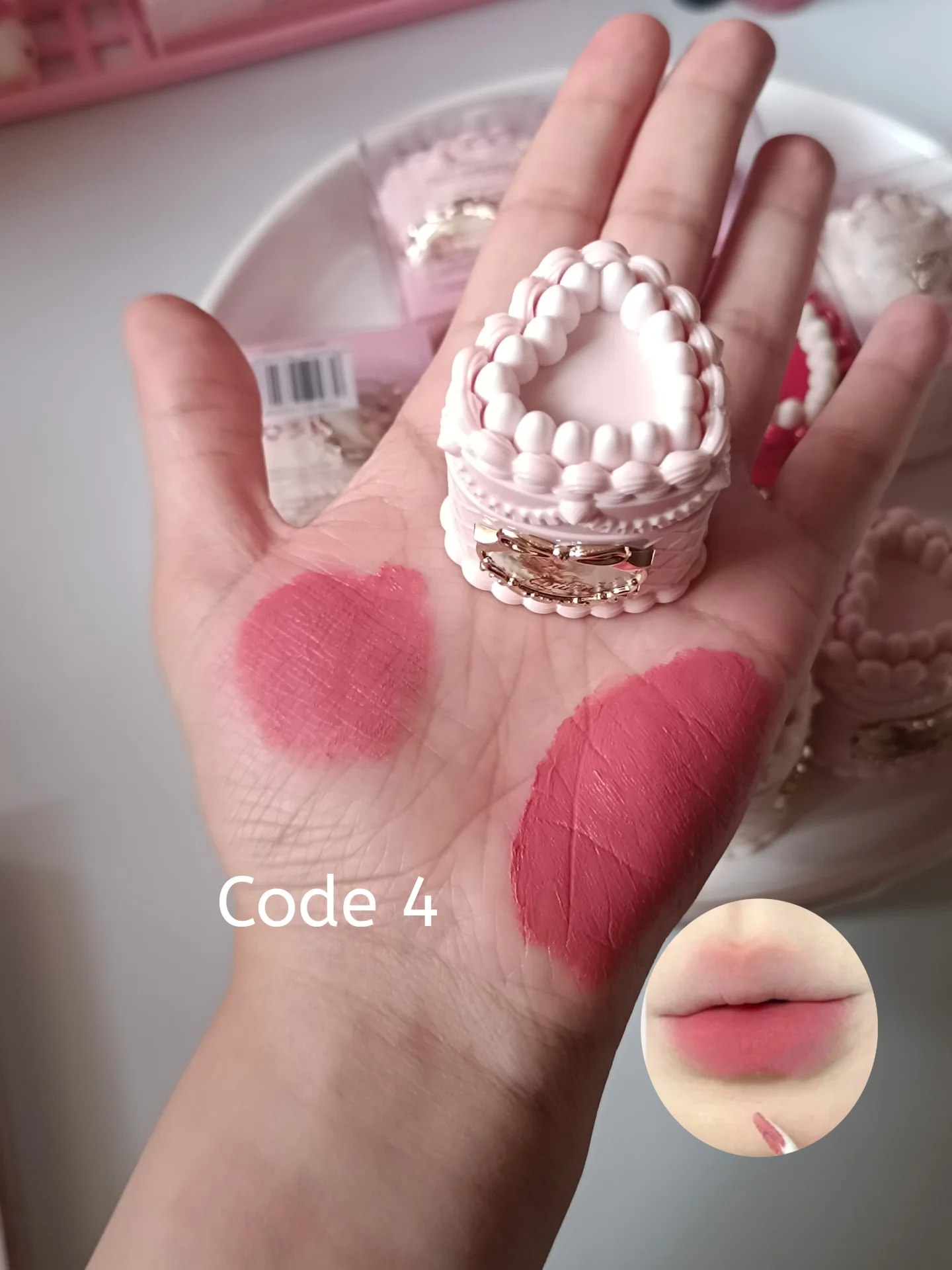 رژلب اشرافی دوپ فلاورنوز